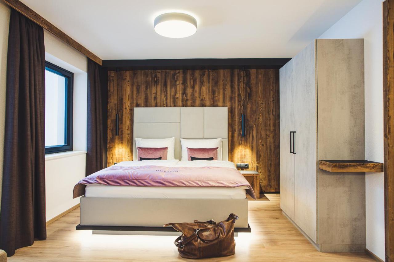 Austria Aparthotel Фис Экстерьер фото