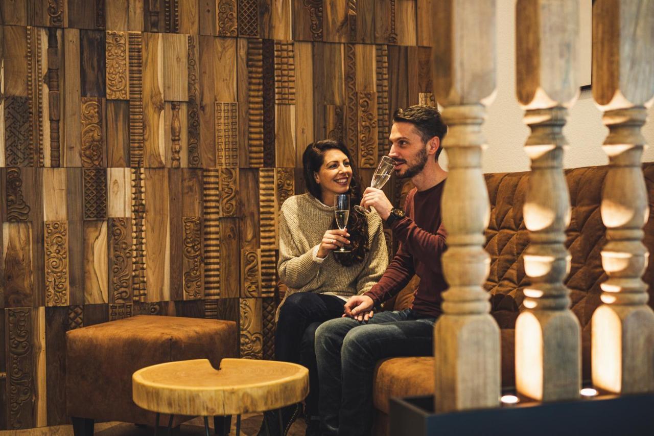 Austria Aparthotel Фис Экстерьер фото